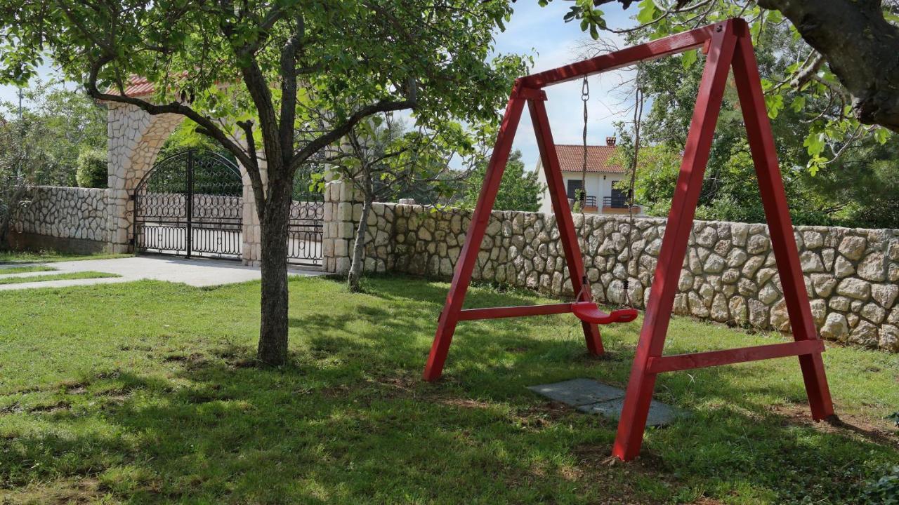 Holiday House Holek Šilo Buitenkant foto